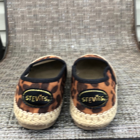 Stevies girls slip on animal print brown&tan shoes - Picture 5 of 8